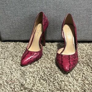 Jessica Simpson Hot pink snakeskin shoe